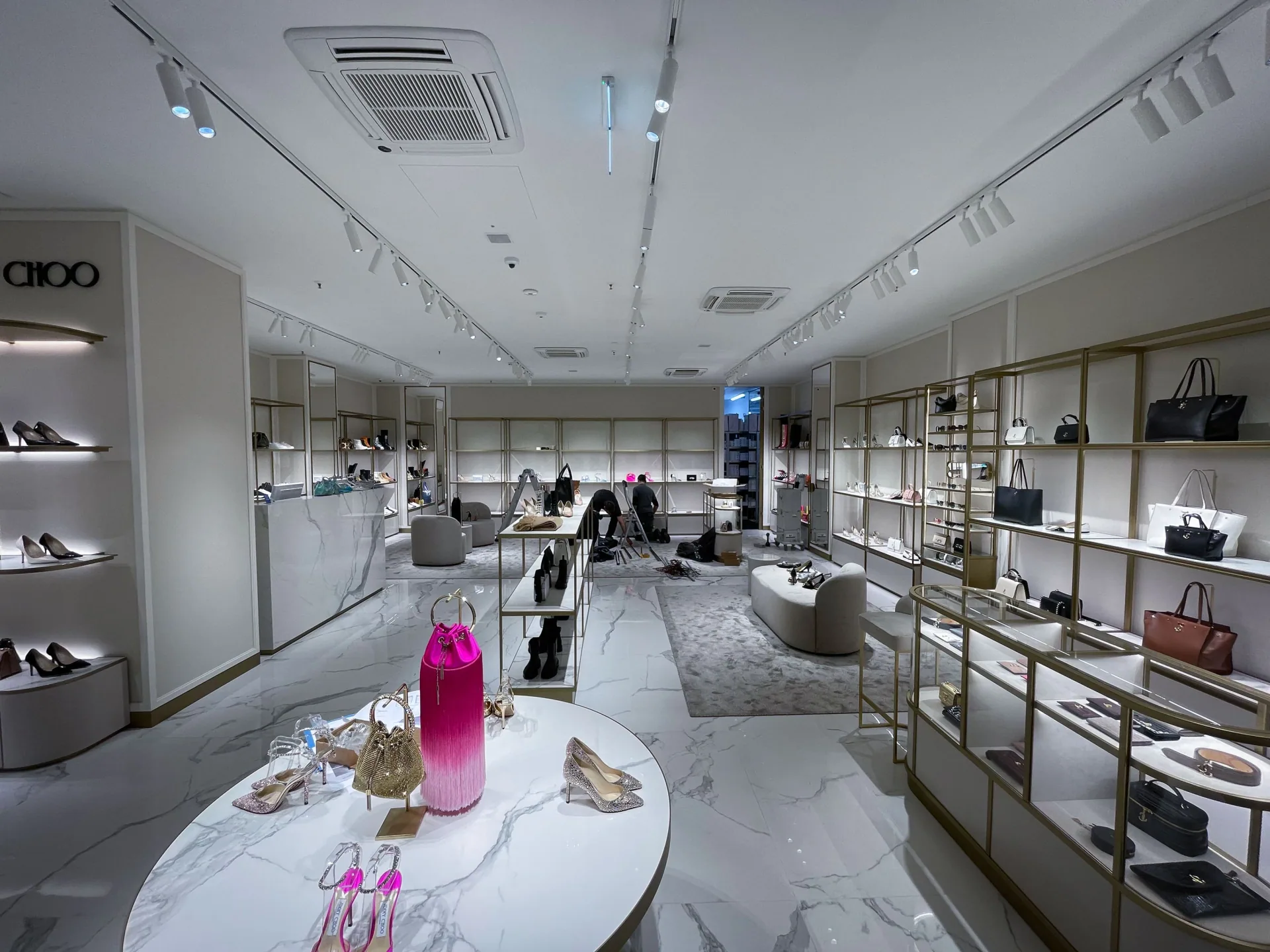 Portfolio di direzione lavori – Jimmy Choo, negozio ultimato 2