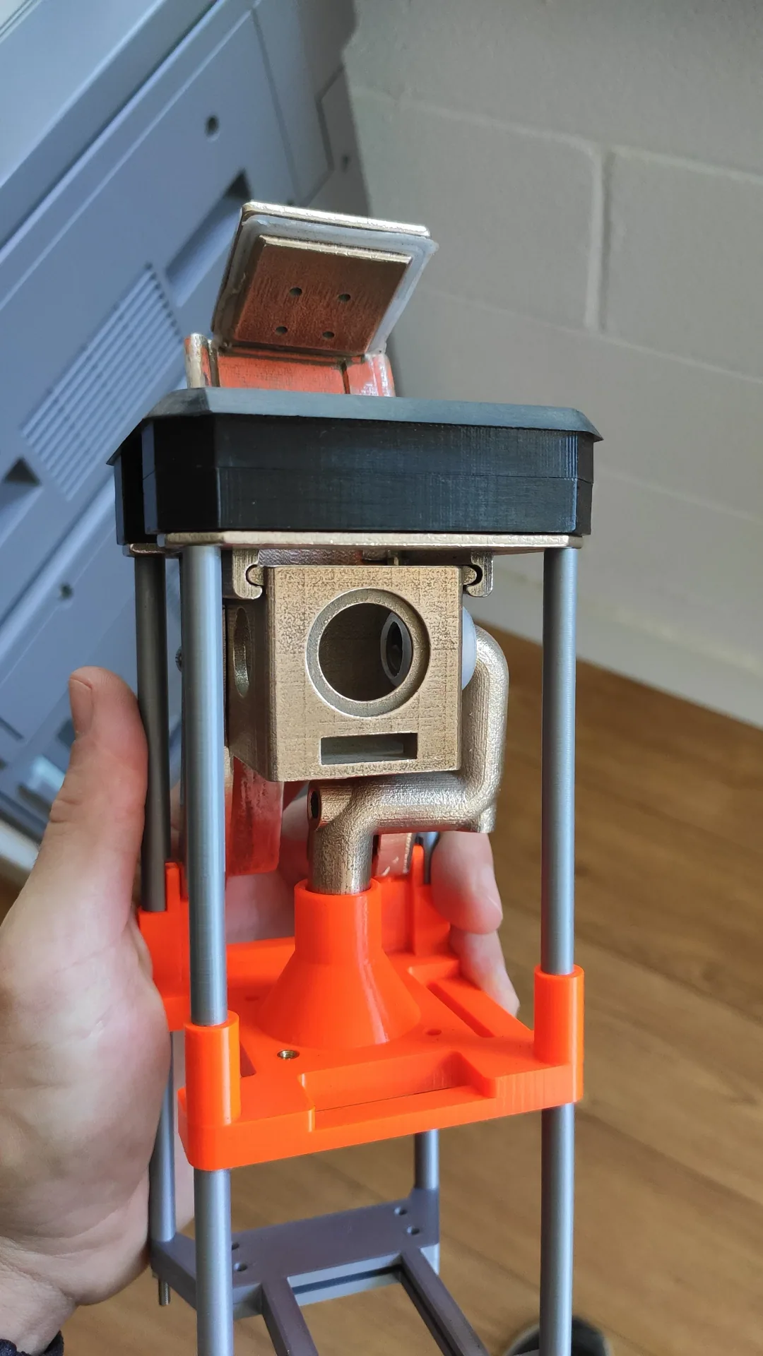 Prototipazione & ingegnerizzazione – colori, materiali, finiture e assemblaggio 4